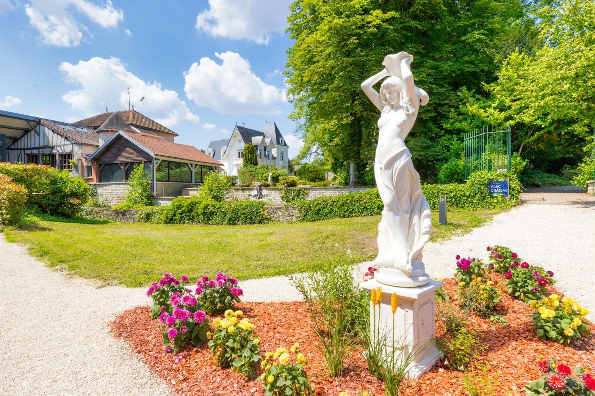 Le Moulin Du Landion Hotel Et Spa Dolancourt Exterior foto
