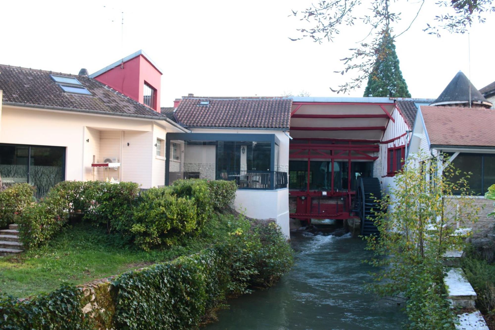 Le Moulin Du Landion Hotel Et Spa Dolancourt Exterior foto